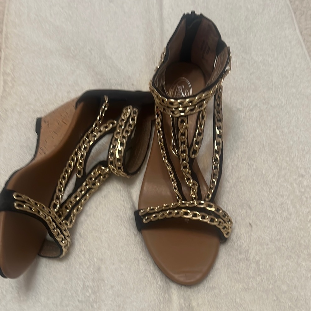 Black suede & chain shoes